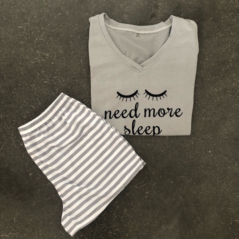 Need more sleep pajama set size medium